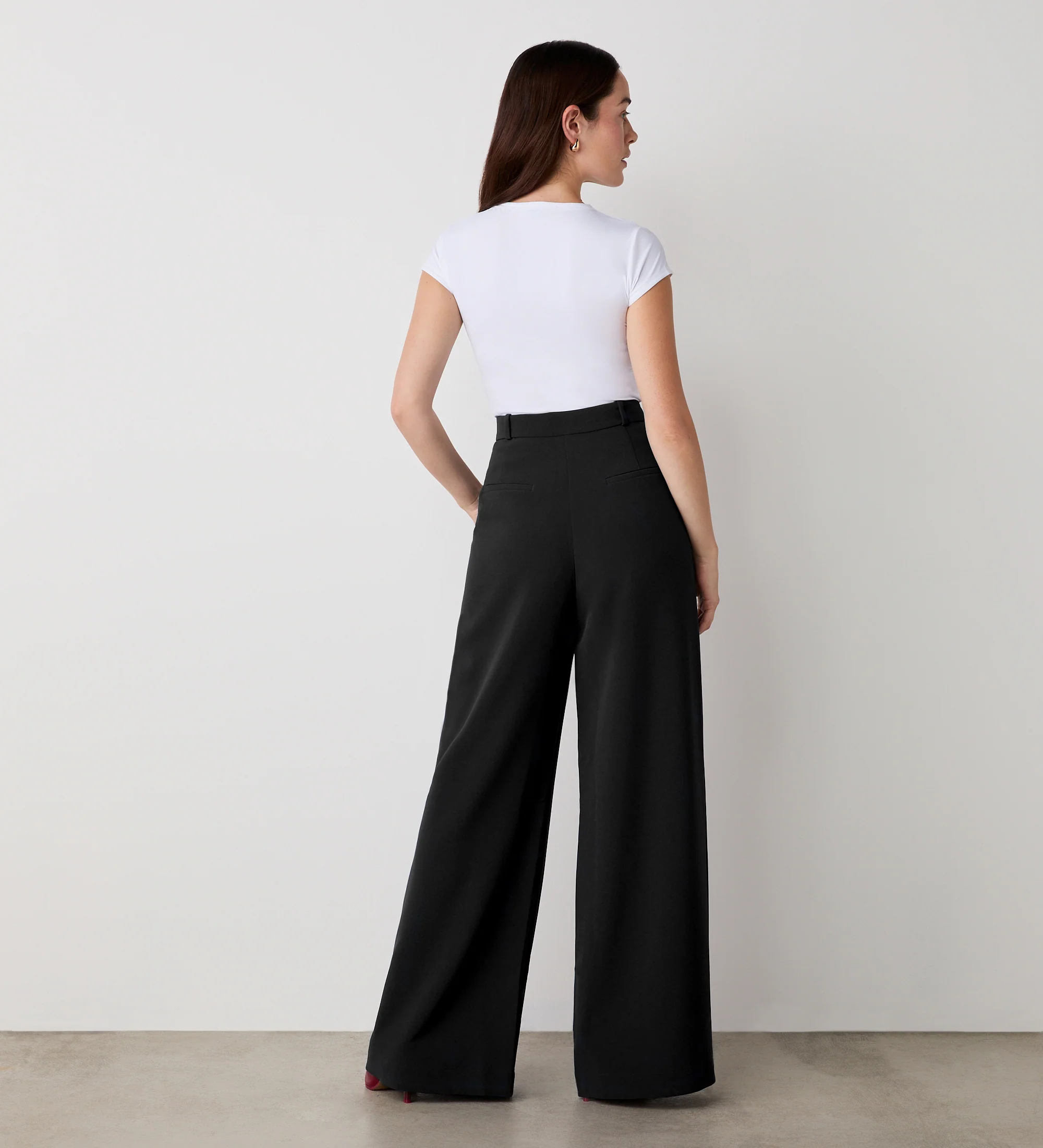 Addie Black Wide Leg Trousers - Image 4