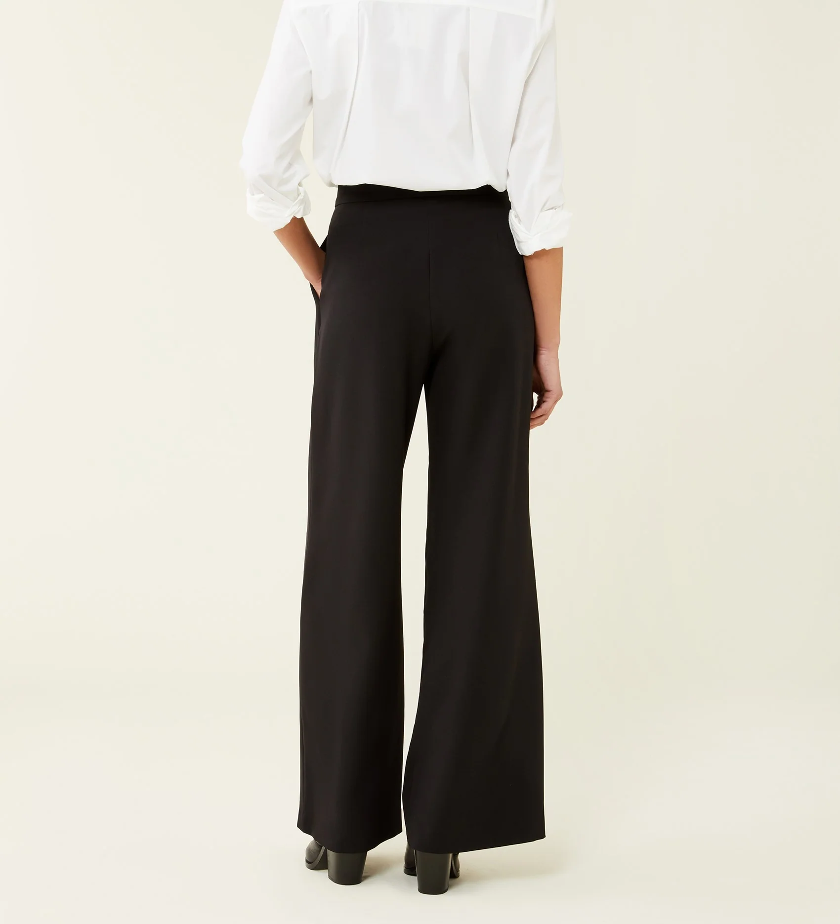 Jeanne Black Trousers - Image 4