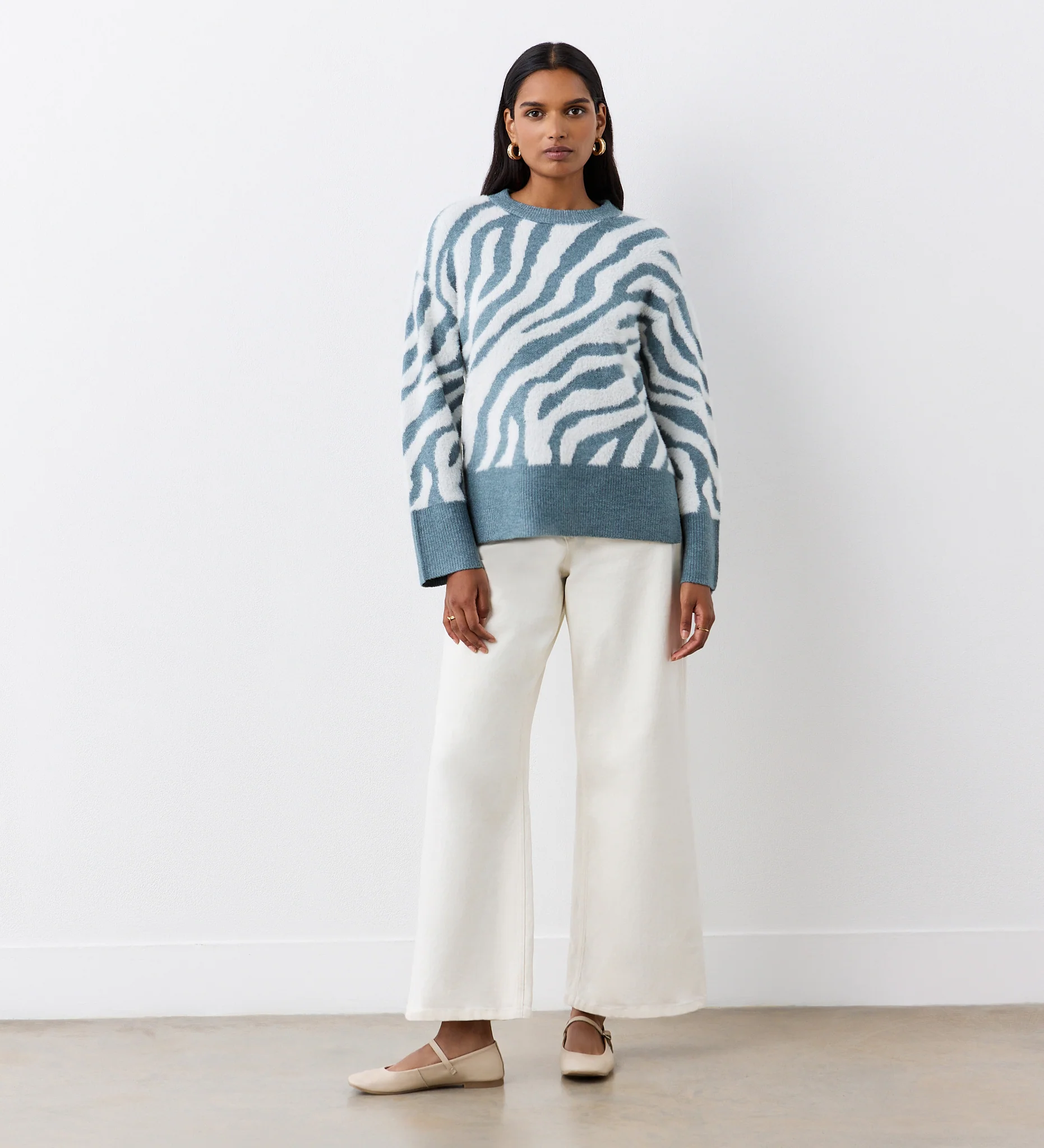 Tully Duck Egg Zebra Knitted Jumper - Image 4