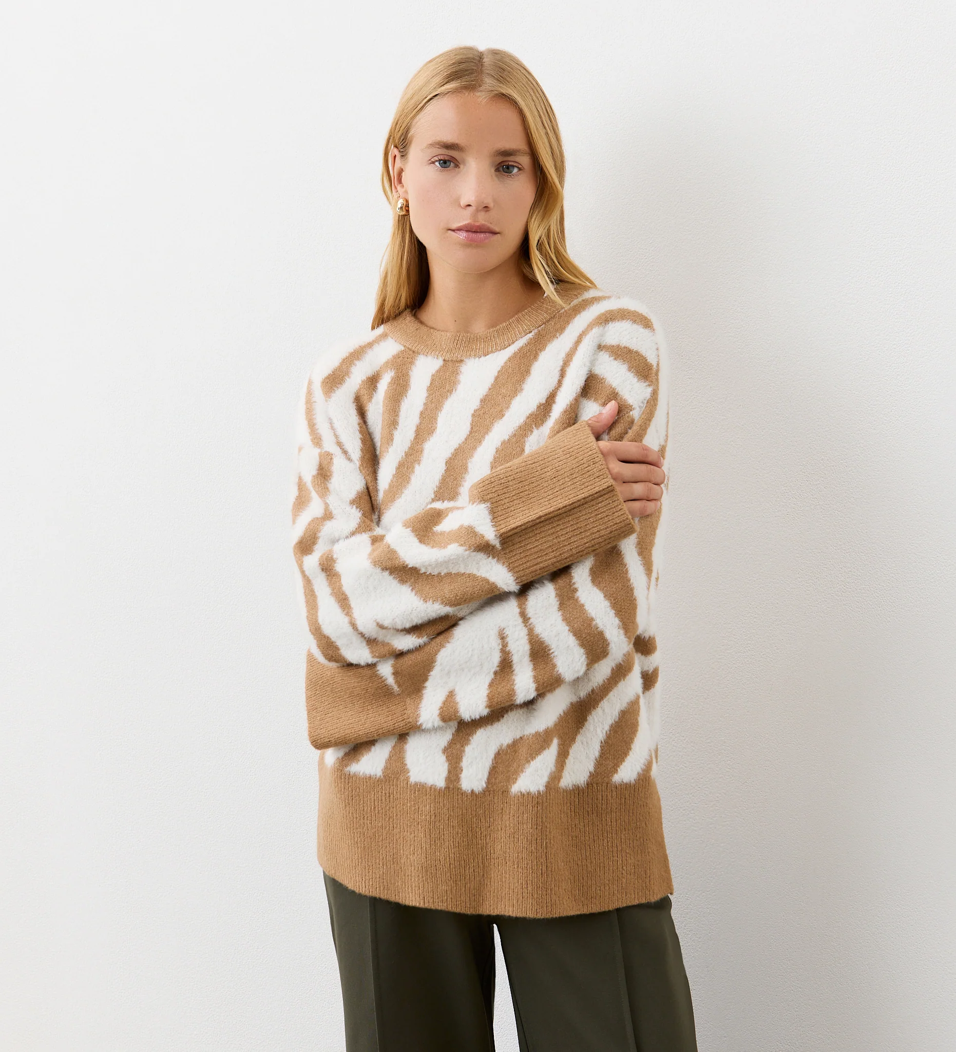 Tully Tan Zebra Knitted Jumper - Image 3